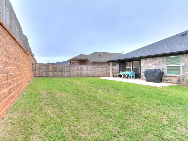 3809 NW 176th Street, Edmond, OK 73012