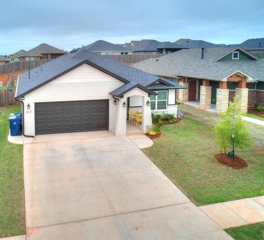 3809 NW 176th Street, Edmond, OK 73012