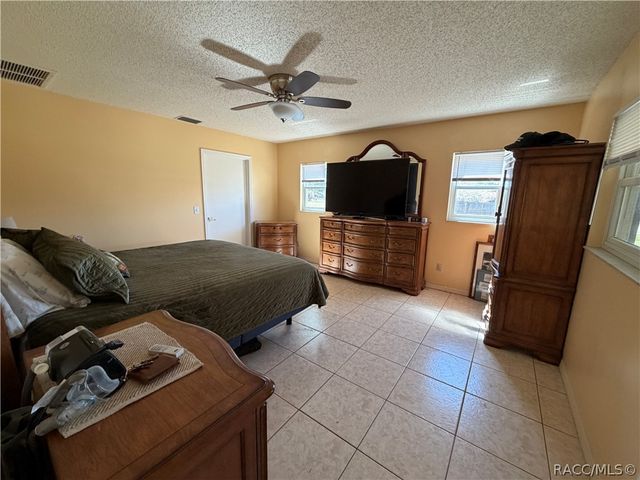 7533 E Applewood Drive, Inverness, FL 34450