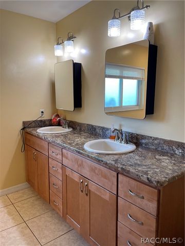 7533 E Applewood Drive, Inverness, FL 34450