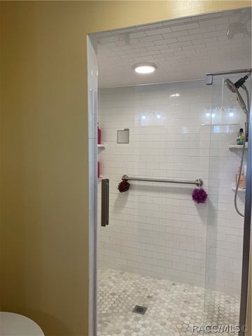 7533 E Applewood Drive, Inverness, FL 34450