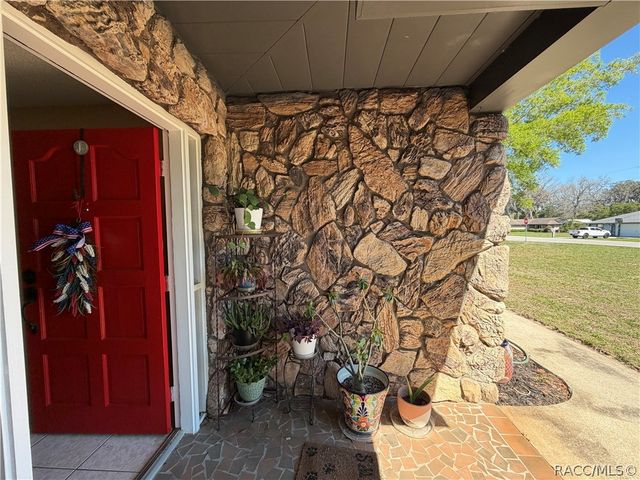 7533 E Applewood Drive, Inverness, FL 34450