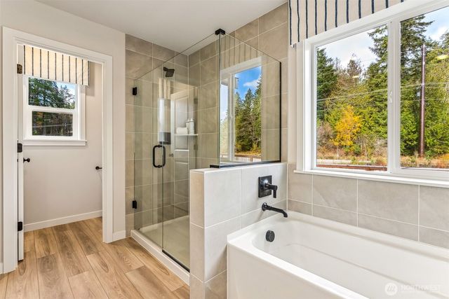 2028 NE Norseman Way, Poulsbo, WA 98370