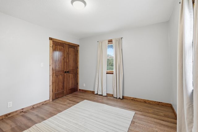 6961 County Lane 94, Carthage, MO 64836