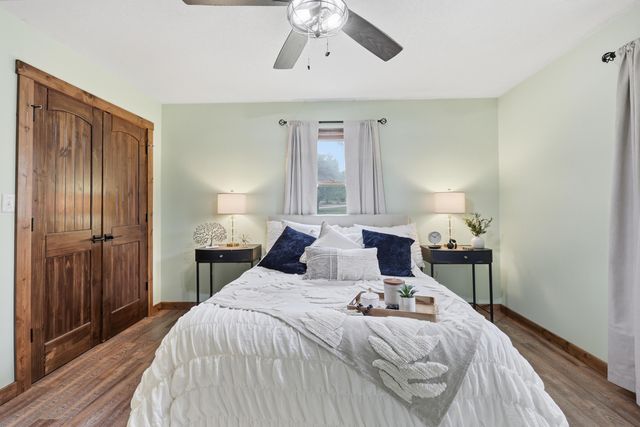 6961 County Lane 94, Carthage, MO 64836