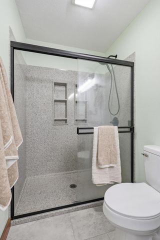 6961 County Lane 94, Carthage, MO 64836