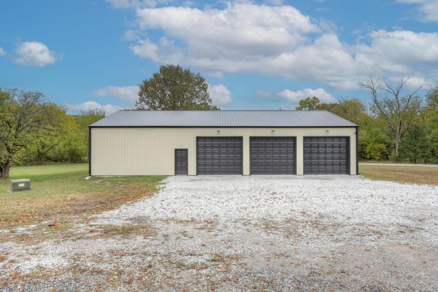 6961 County Lane 94, Carthage, MO 64836