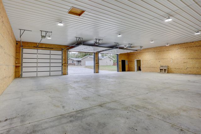 6961 County Lane 94, Carthage, MO 64836