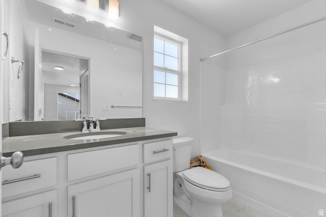 974 W PEREGRINE DR, Stansbury Park, UT 84074