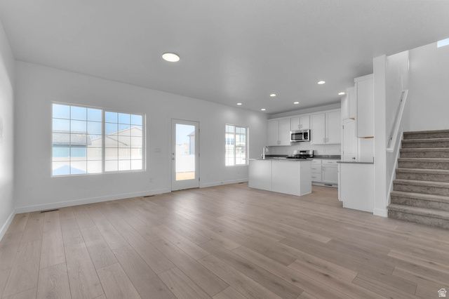 974 W PEREGRINE DR, Stansbury Park, UT 84074