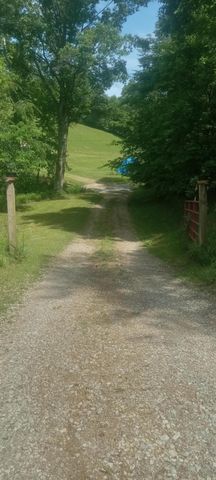 892 Pryse Road, Booneville, KY 41314