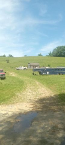 892 Pryse Road, Booneville, KY 41314
