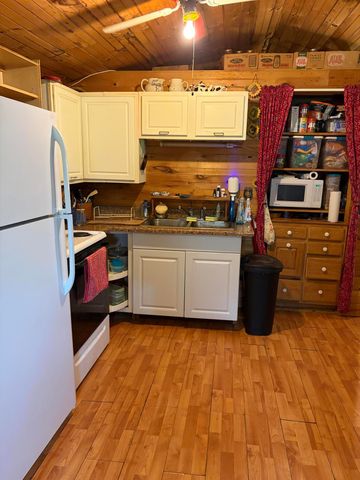 892 Pryse Road, Booneville, KY 41314