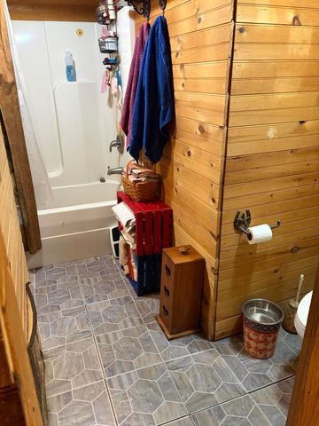 892 Pryse Road, Booneville, KY 41314