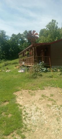 892 Pryse Road, Booneville, KY 41314