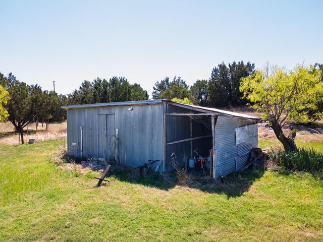 788 County Road 3100, Kempner, TX 76539