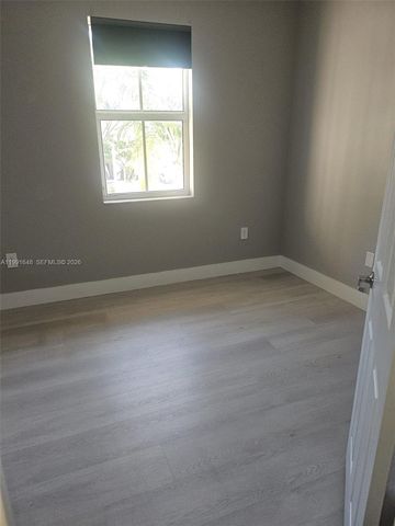 11403 NW 89th St 209, Doral, FL 33178