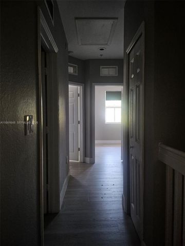 11403 NW 89th St 209, Doral, FL 33178