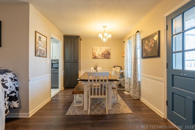 3013 S Ash Court, Broken Arrow, OK 74012