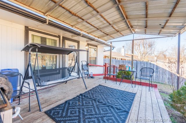 3013 S Ash Court, Broken Arrow, OK 74012