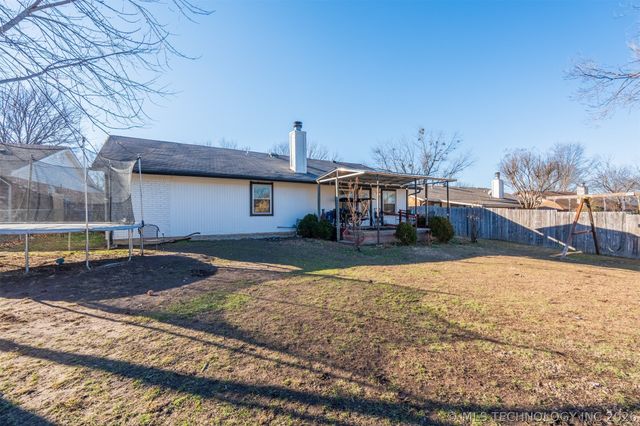 3013 S Ash Court, Broken Arrow, OK 74012