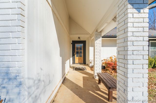 3013 S Ash Court, Broken Arrow, OK 74012