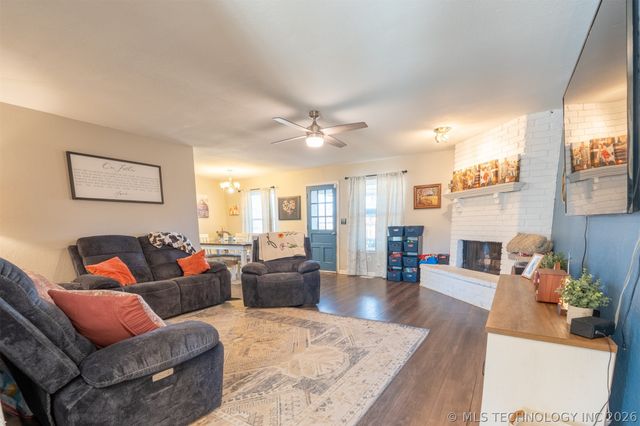 3013 S Ash Court, Broken Arrow, OK 74012