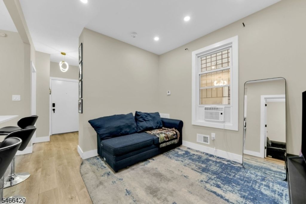 34 Arverne Ter, Irvington Twp., NJ 07111 — photo 3