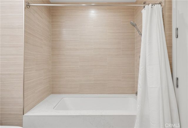 877 Francisco Street 2402, Los Angeles, CA 90017