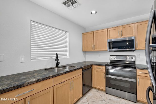 19763 N LOCKE Court, Maricopa, AZ 85138