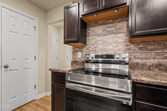 406 Carrie Court, Burlington, NC 27215