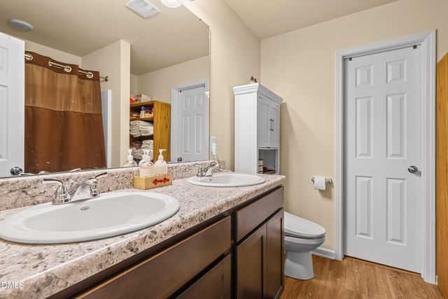406 Carrie Court, Burlington, NC 27215