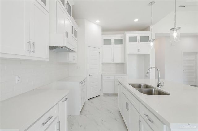 3704 S Apex Street, Edinburg, TX 78542