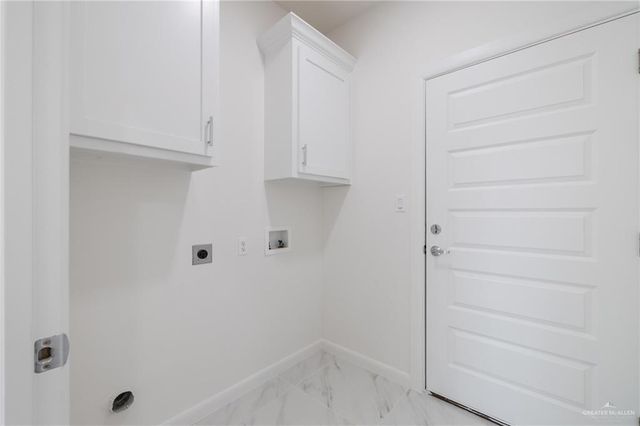 3704 S Apex Street, Edinburg, TX 78542