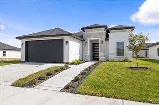 3704 S Apex Street, Edinburg, TX 78542