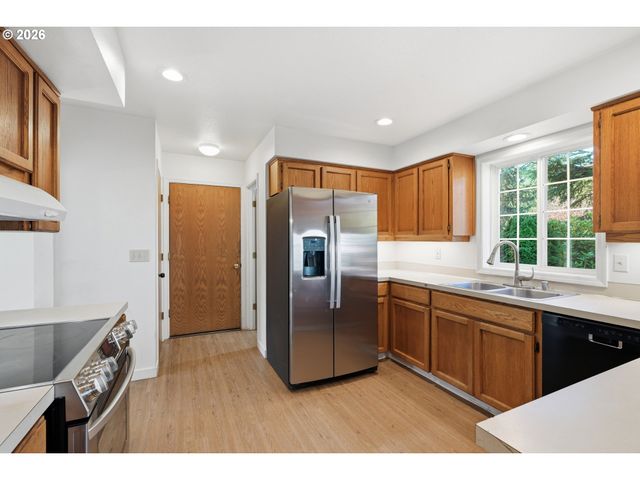 12207 Ne 103RD Ave, Vancouver, WA 98662