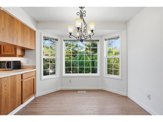 12207 Ne 103RD Ave, Vancouver, WA 98662