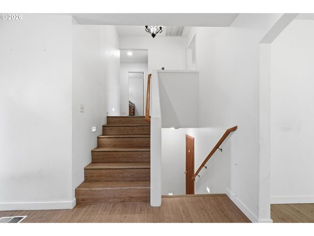 12207 Ne 103RD Ave, Vancouver, WA 98662