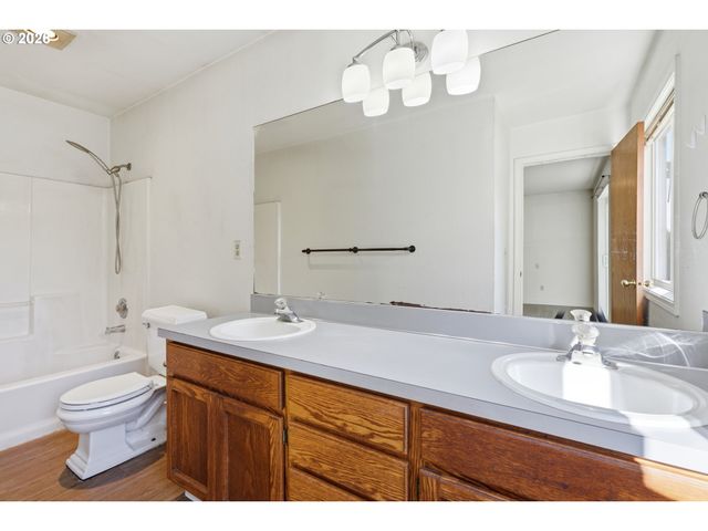 12207 Ne 103RD Ave, Vancouver, WA 98662