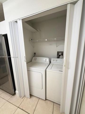 3413 NW 44th St 202, Oakland Park, FL 33309