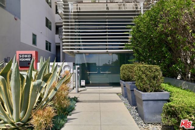 1700 Sawtelle Boulevard 210, Los Angeles, CA 90025