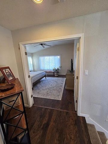 4215 Skyview Crest Road NW, Albuquerque, NM 87114