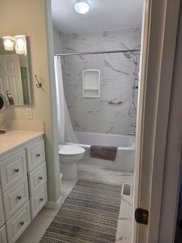 4215 Skyview Crest Road NW, Albuquerque, NM 87114