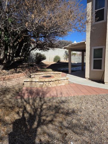 4215 Skyview Crest Road NW, Albuquerque, NM 87114