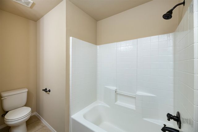 365 Orbit Drive, Lavon, TX 75166