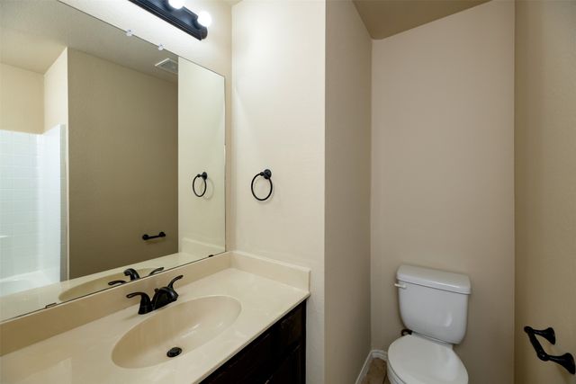 365 Orbit Drive, Lavon, TX 75166