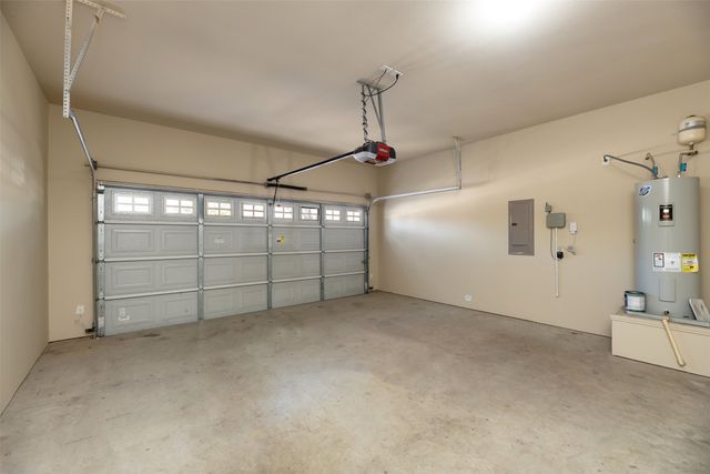 365 Orbit Drive, Lavon, TX 75166