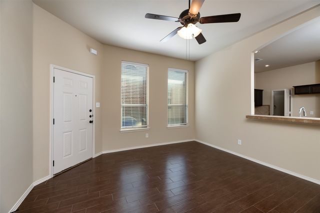 365 Orbit Drive, Lavon, TX 75166
