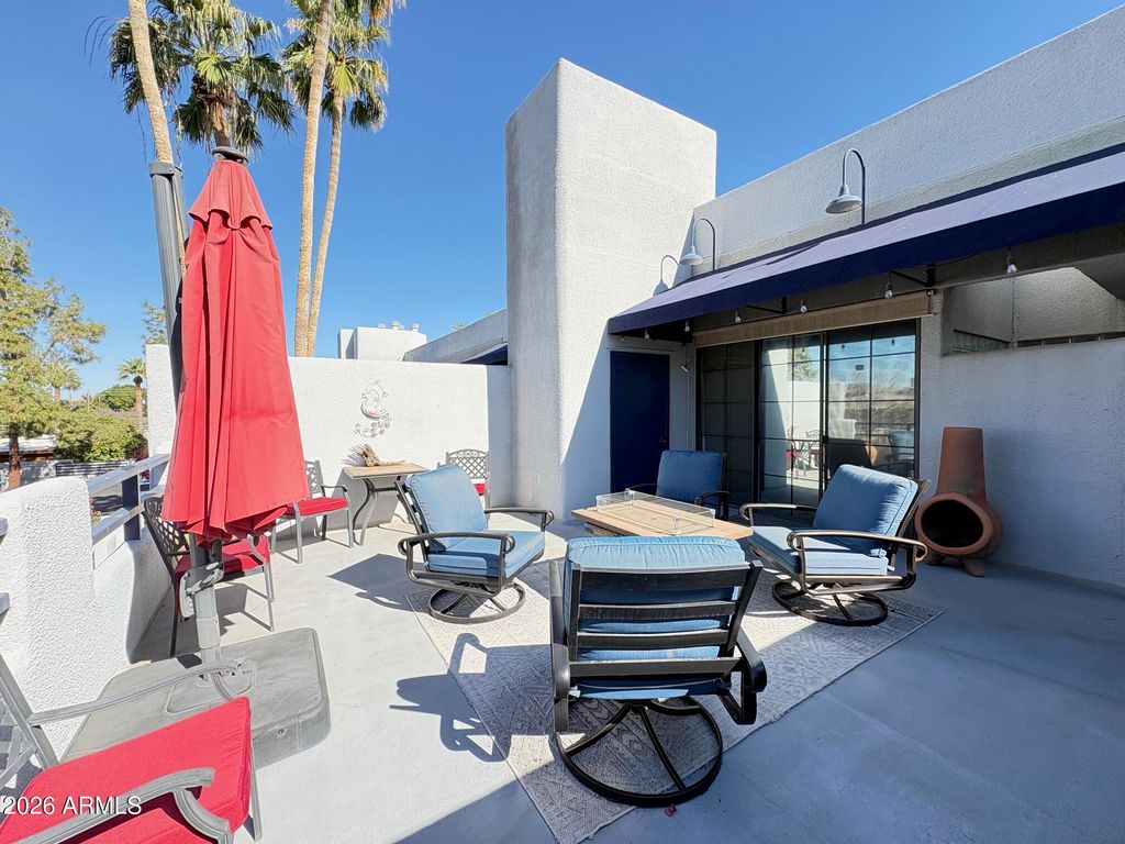 Image 33 of property listing at 902 W GLENDALE Avenue 212, Phoenix, AZ 85021