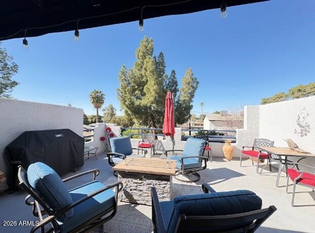 Image 43 of property listing at 902 W GLENDALE Avenue 212, Phoenix, AZ 85021